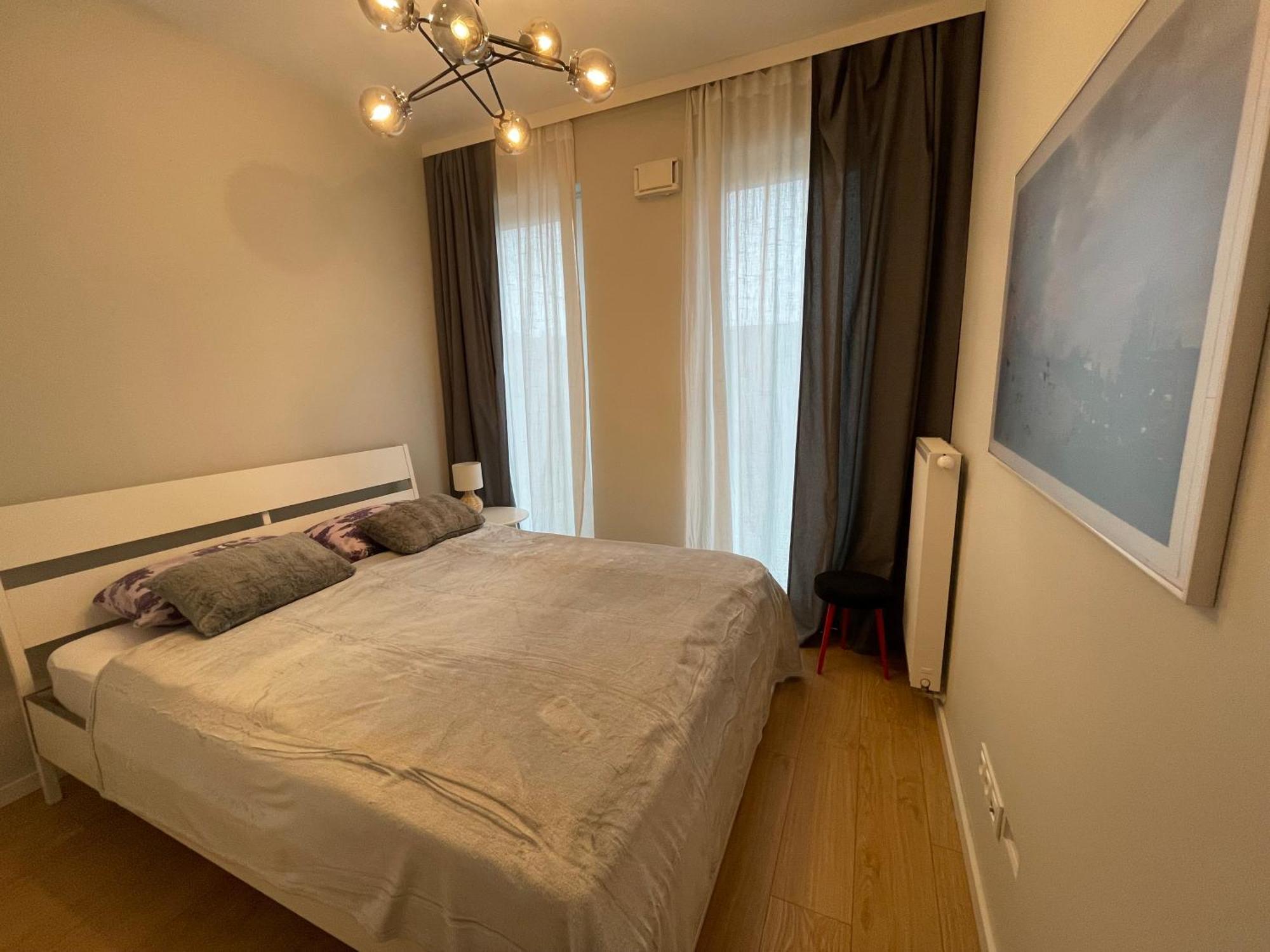 Essence Lux Apartment, Free Parking, Self Check-In 24H Познан Екстериор снимка