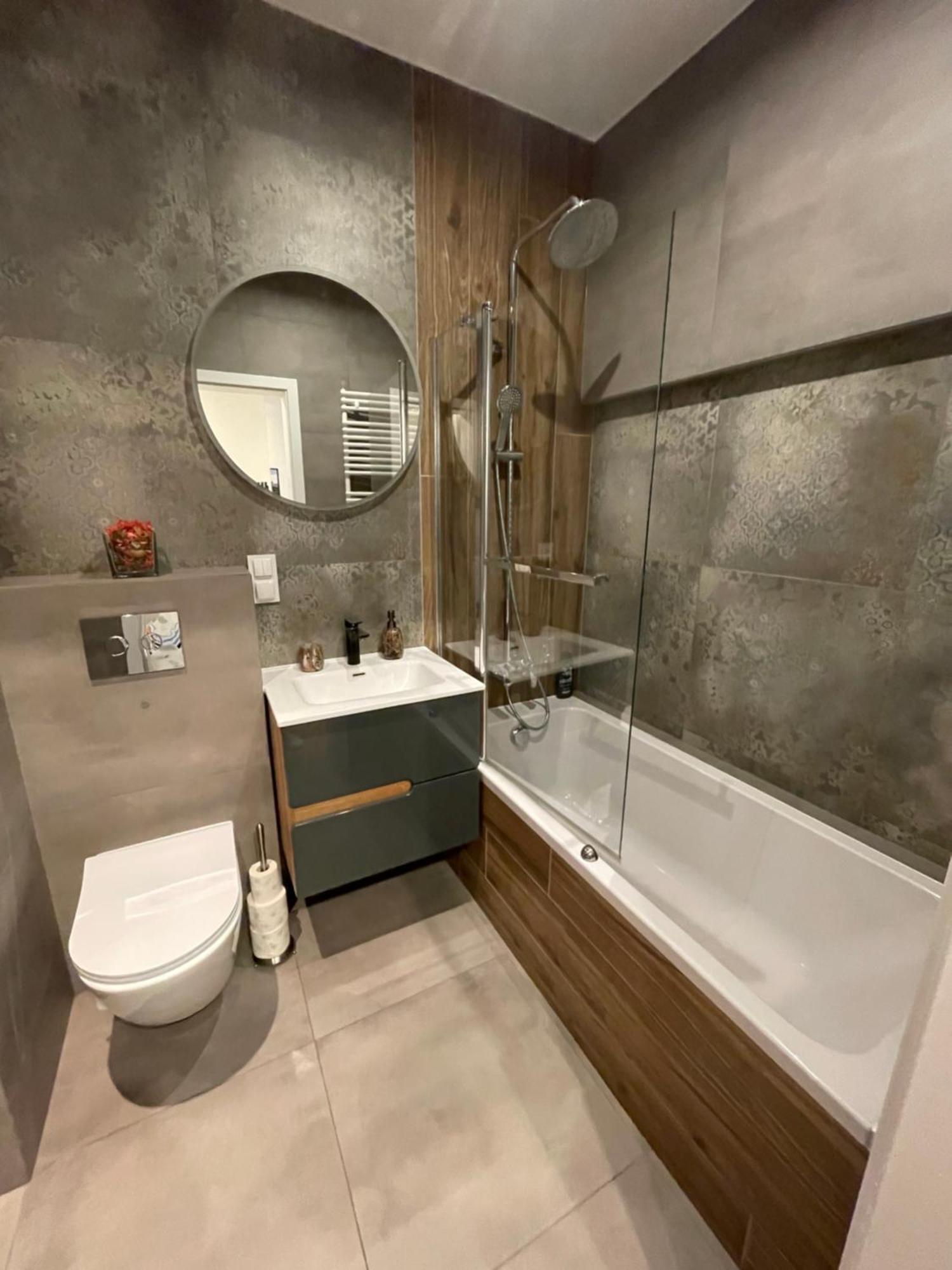Essence Lux Apartment, Free Parking, Self Check-In 24H Познан Екстериор снимка