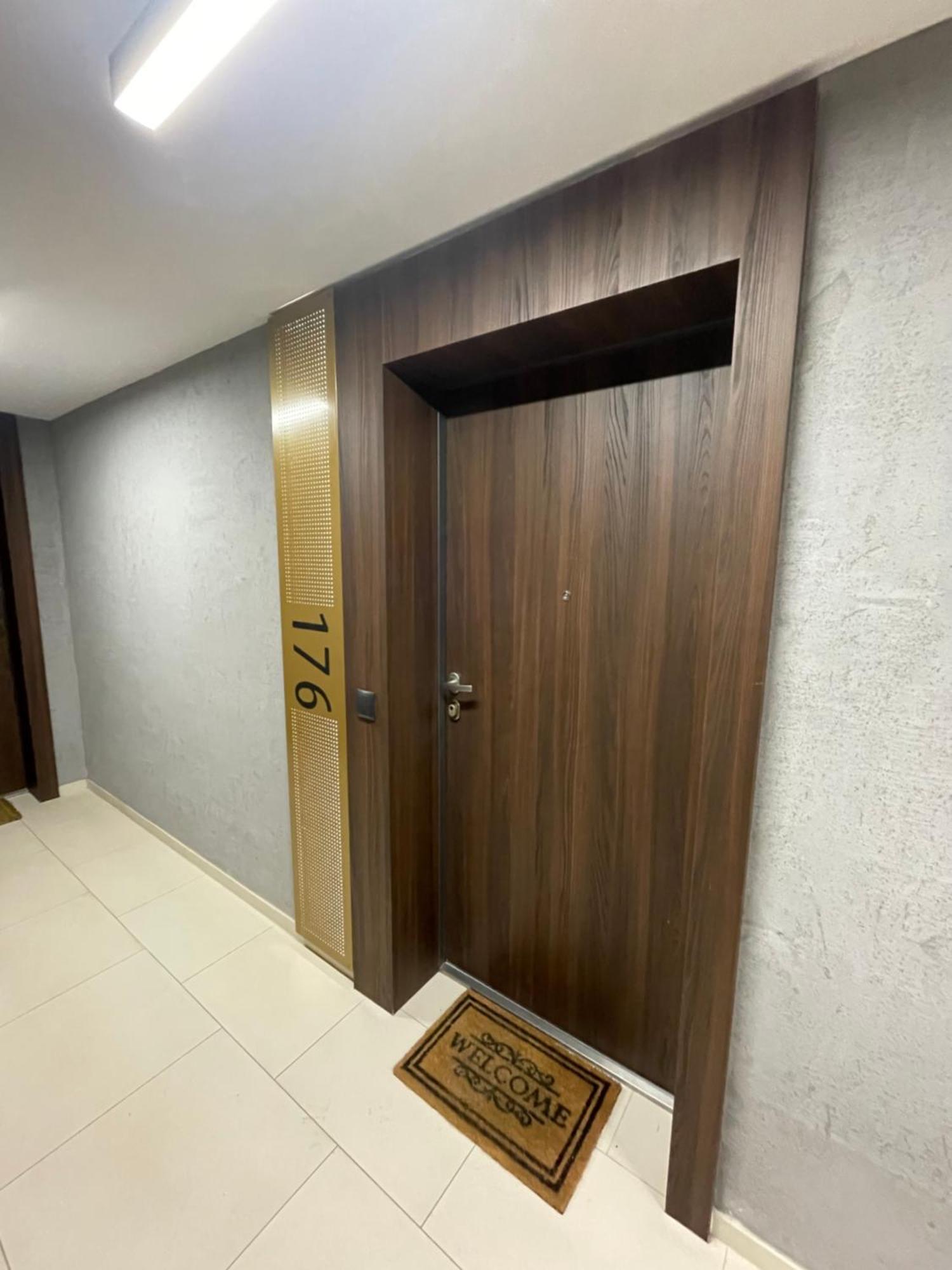 Essence Lux Apartment, Free Parking, Self Check-In 24H Познан Екстериор снимка